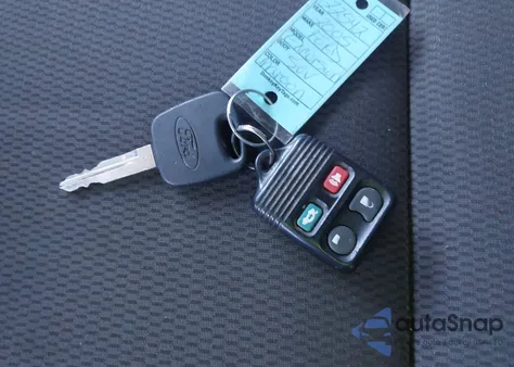 2005 Ford Excursion Xls/Xlt из США, поврежденный, VIN 1FMSU41P15ED45298